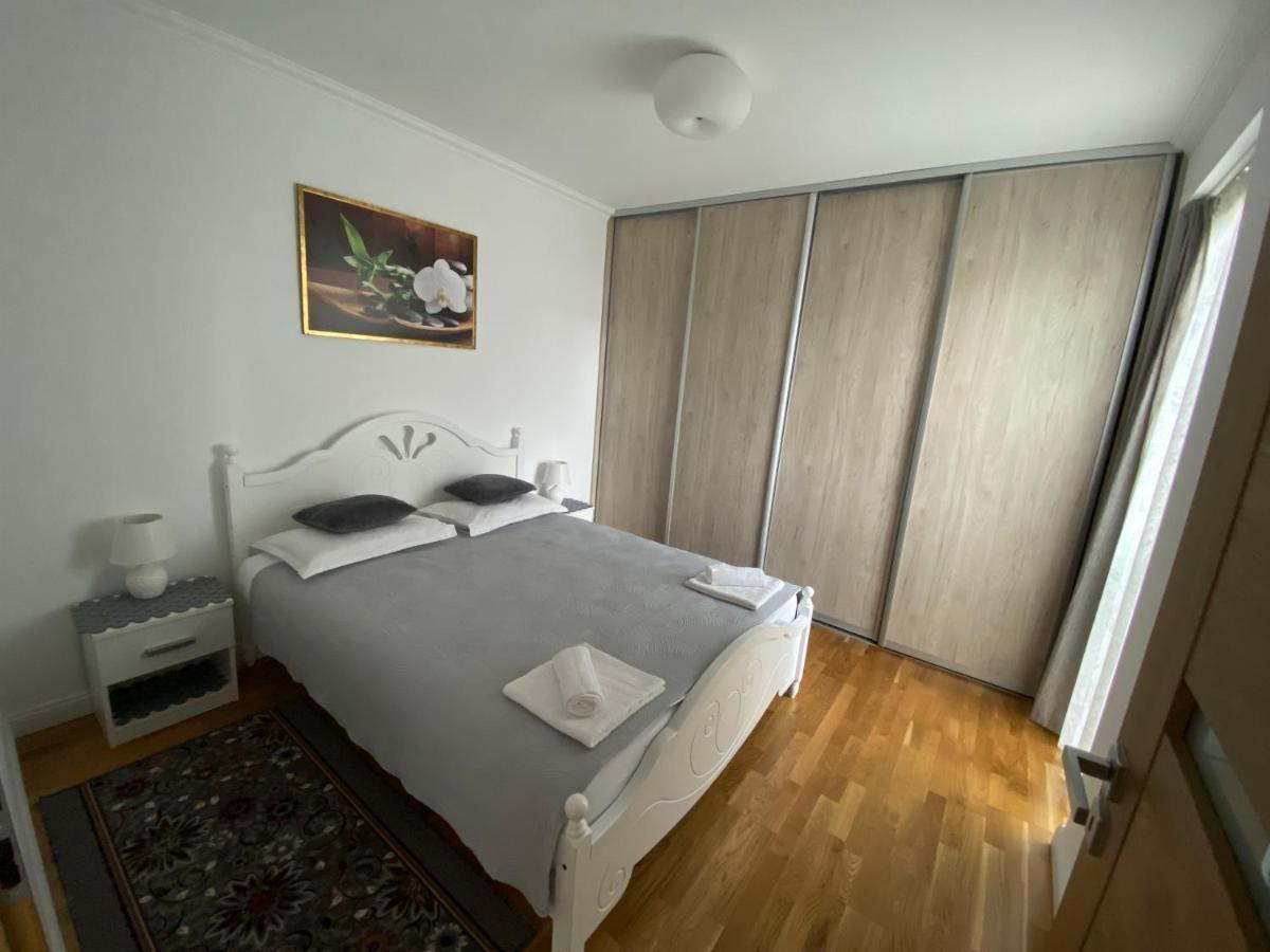 Lunafan Apartment Cluj-Napoca Extérieur photo