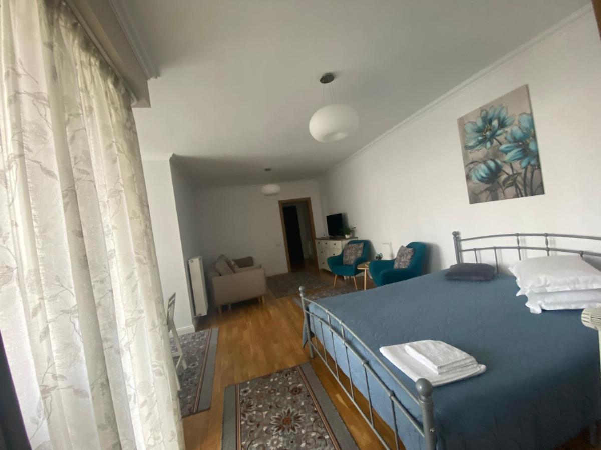 Lunafan Apartment Cluj-Napoca Extérieur photo